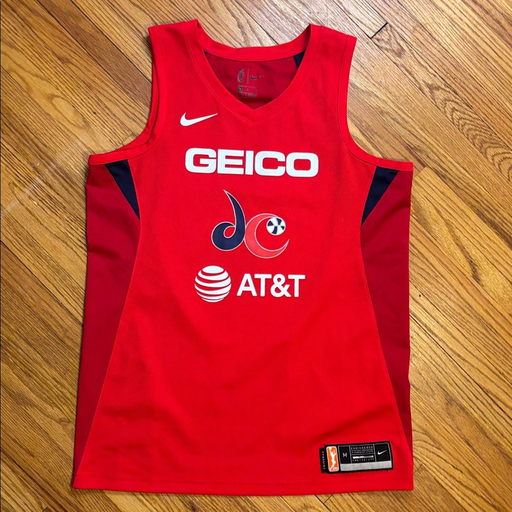 ELENA DELLE DONNE JERSEY